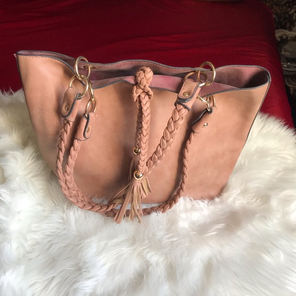 🧡NWOT🧡 TAUPE TOTE,  BRAIDED TAUPE STRAPS & BRAIDED ADORNMENTS - Picture 3 of 6